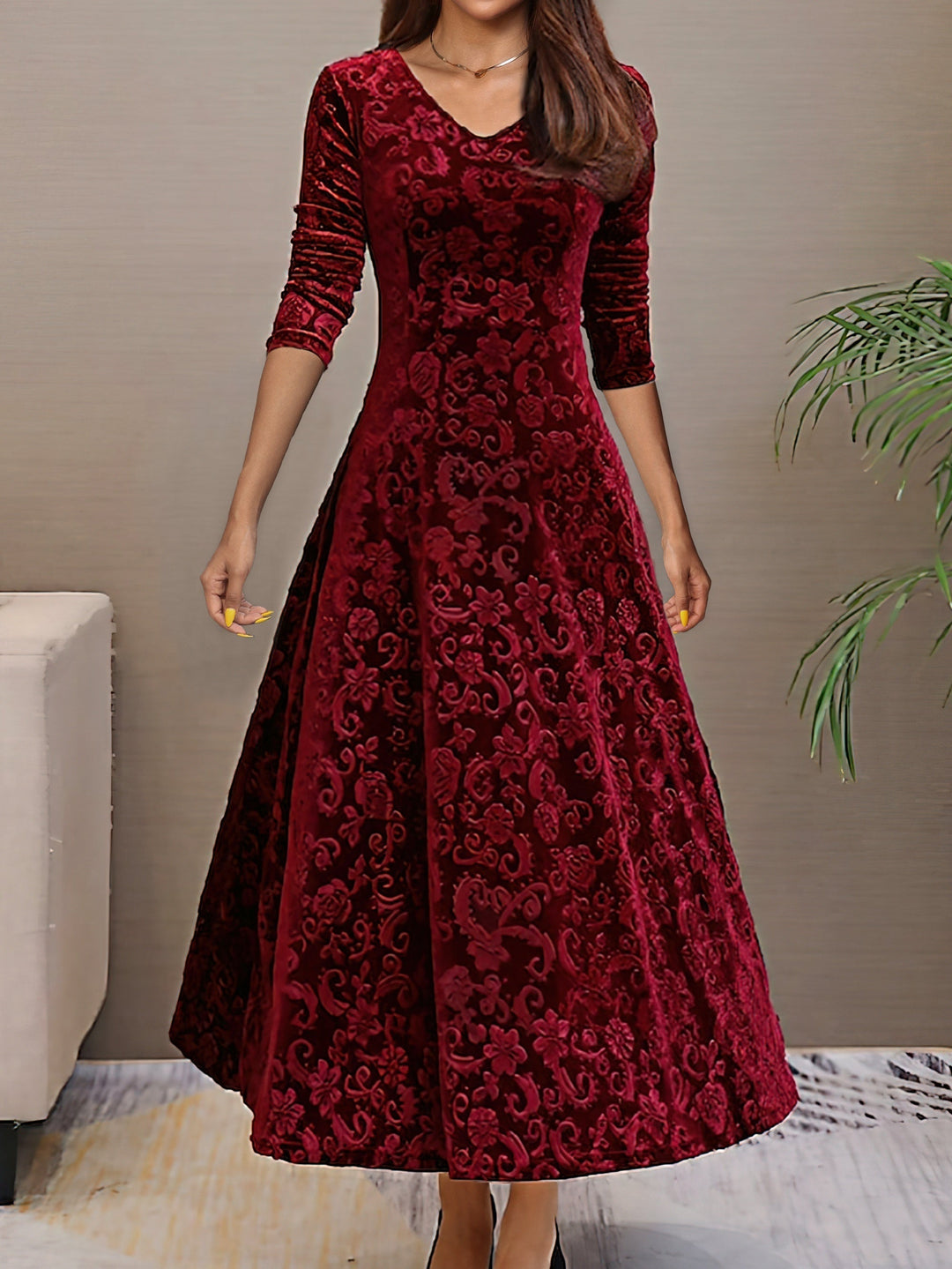 Avery | Elegant V-Neck Maxi Dress
