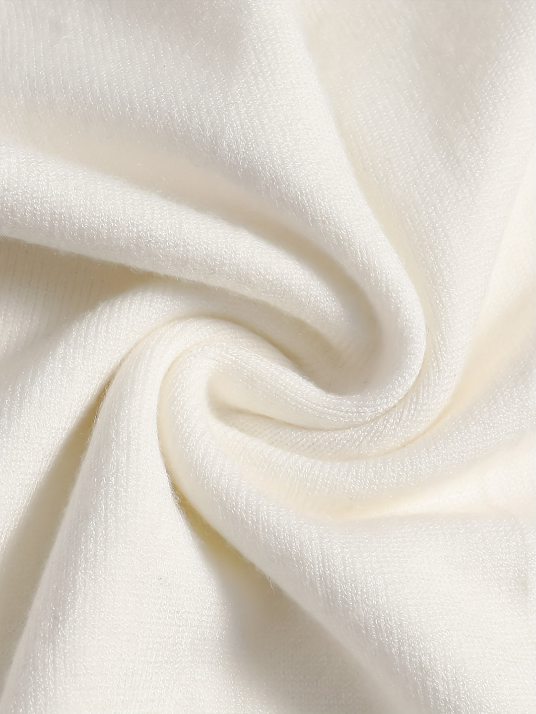 Everard | Refined High-Neck Sweater