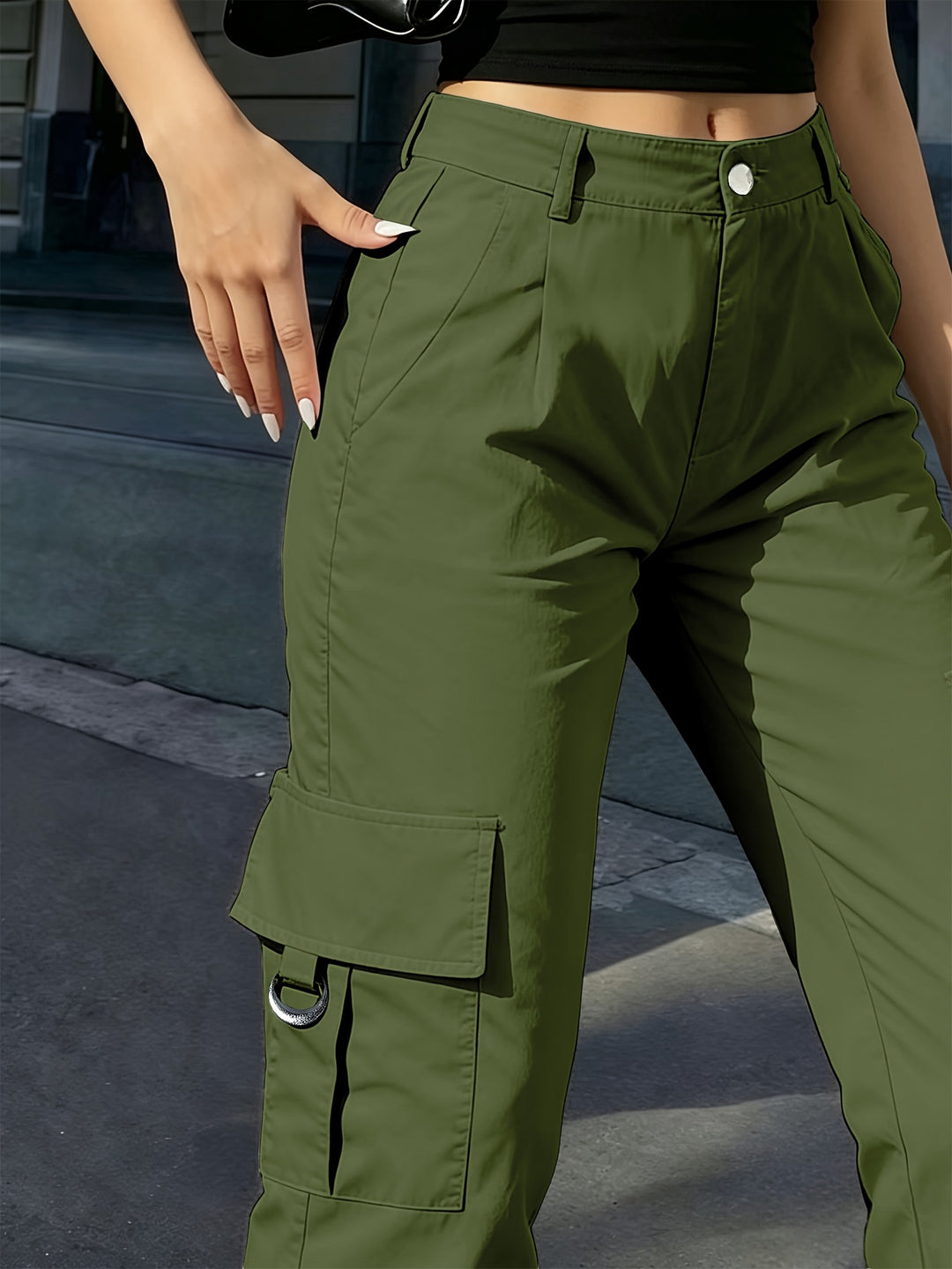 Ingrid | High-Waisted Cargo Trousers