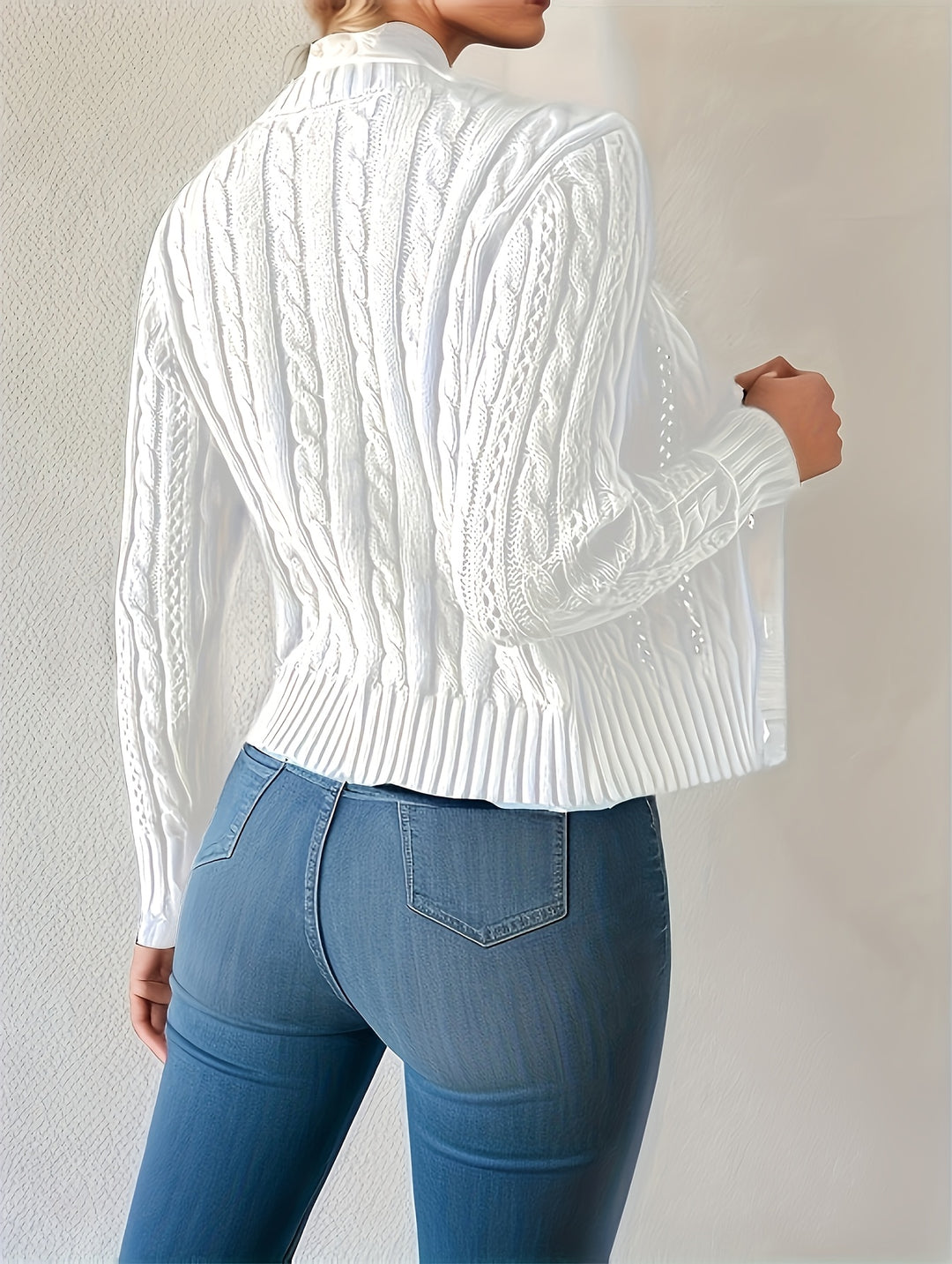 Rosalind | Classic Cable-Knit Cardigan