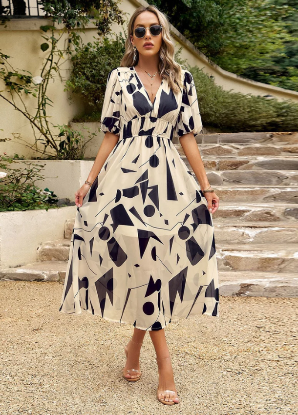 Estella | Floral Flattering Midi Dress
