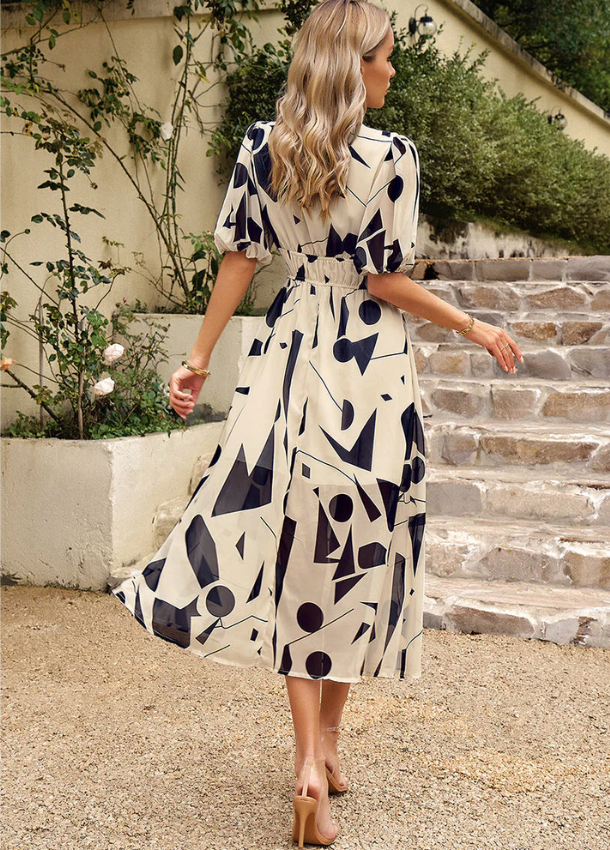 Estella | Floral Flattering Midi Dress