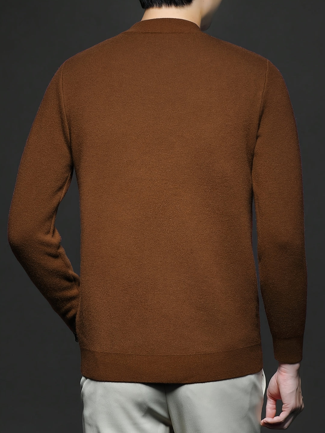 Everard | Refined High-Neck Sweater