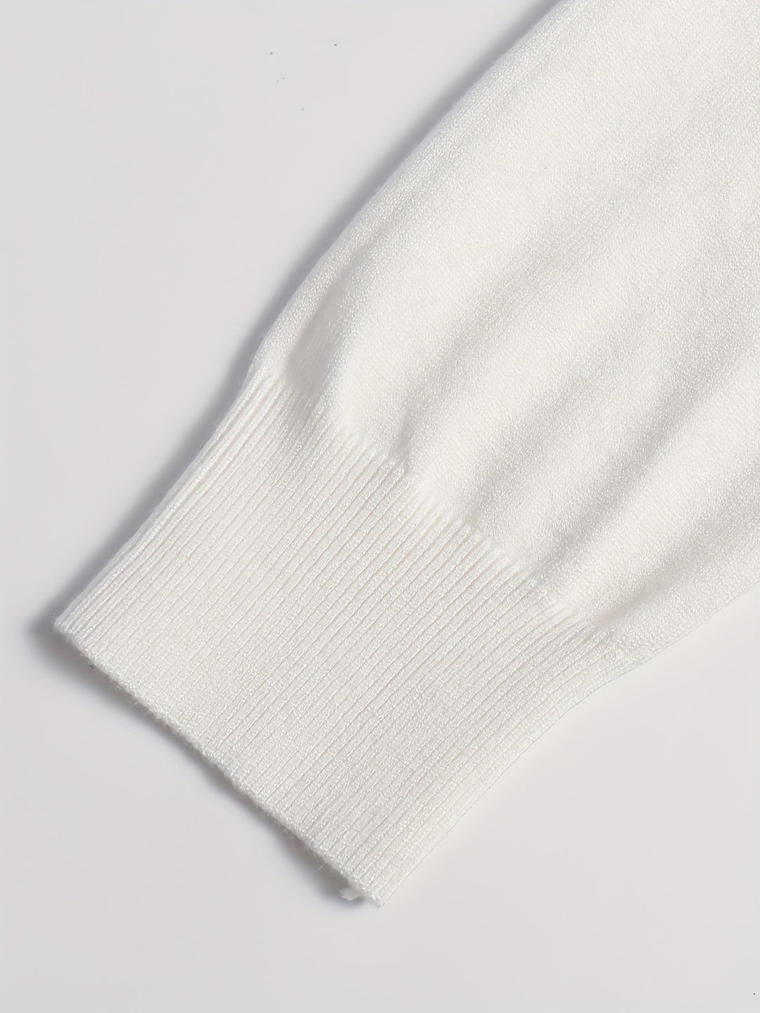 Everard | Refined High-Neck Sweater