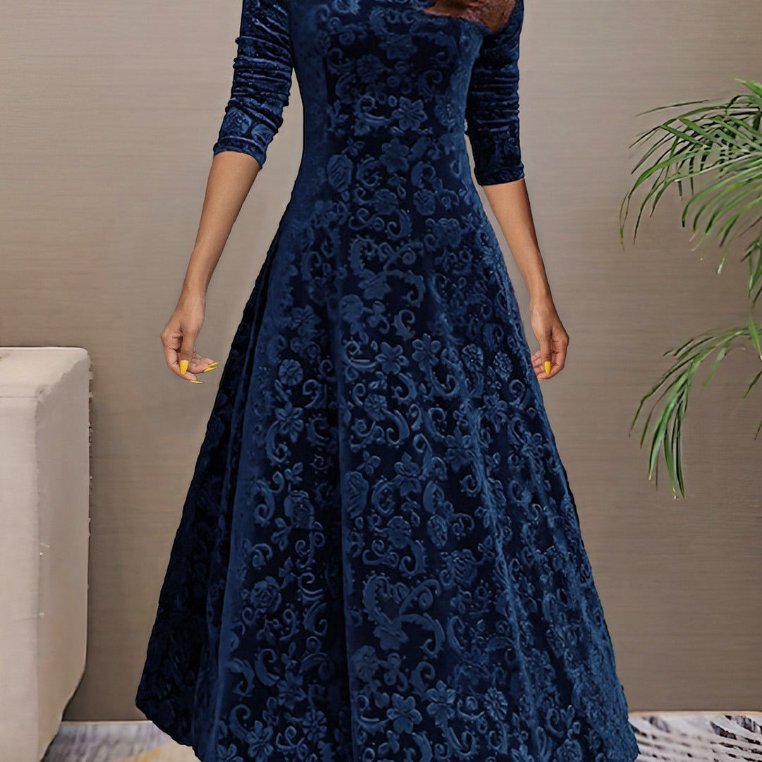 Avery | Elegant V-Neck Maxi Dress