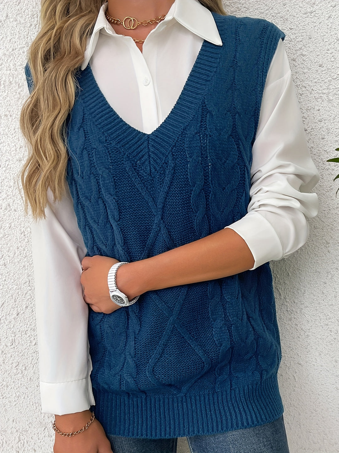 Genevieve | Cable-Knit V-Neck Sweater Vest
