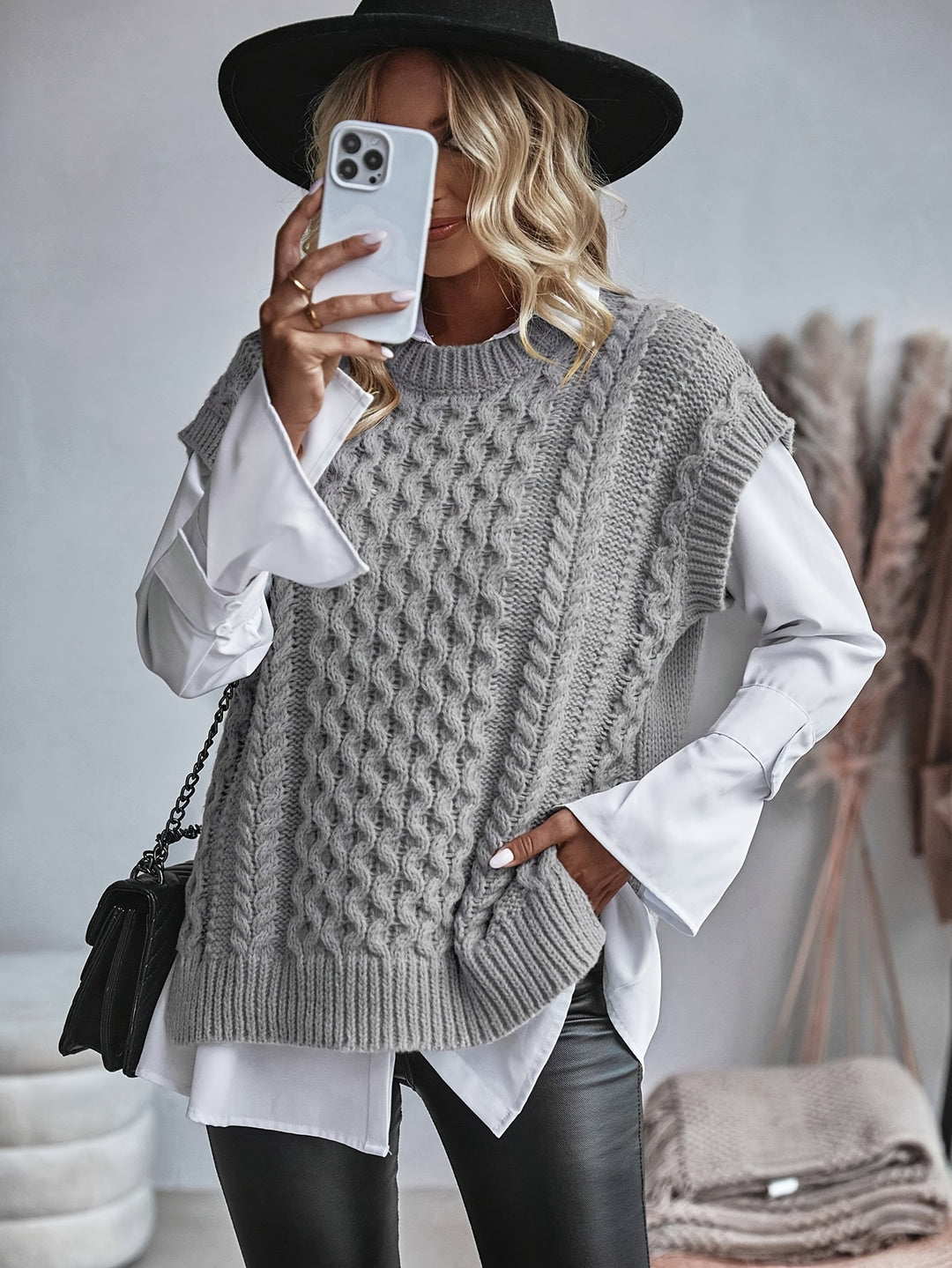 Sabine | Cable-Knit Sleeveless Vest