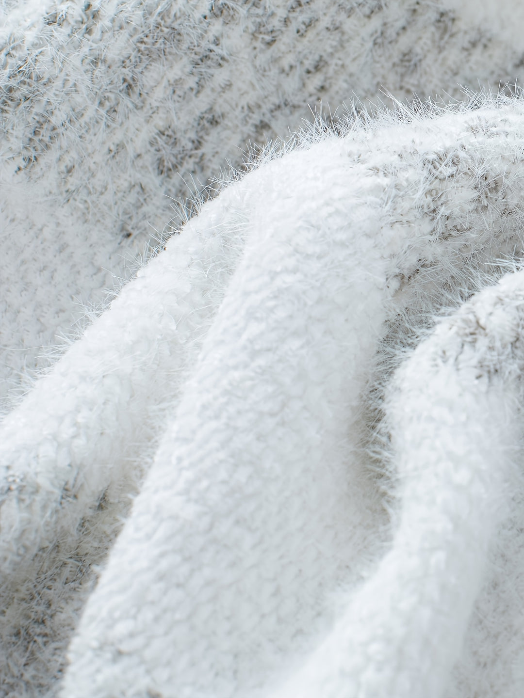 Wren | Cozy High-Neck Sweater
