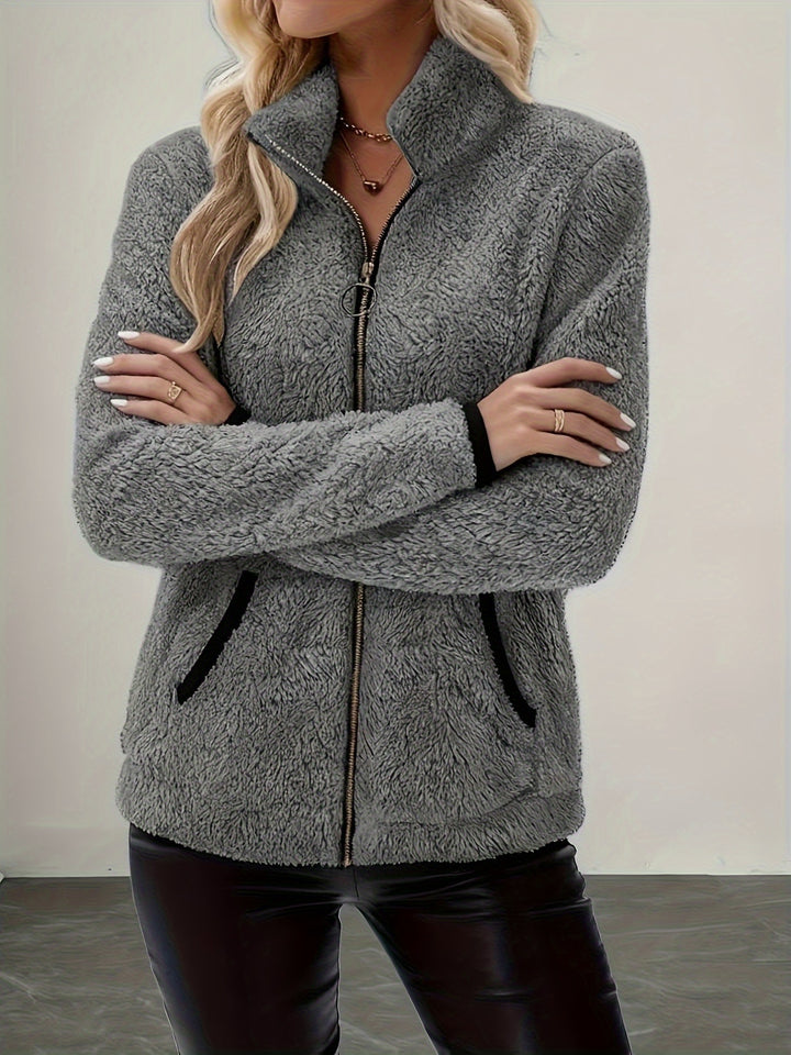 Greta | Cozy Contrast Zip Jacket