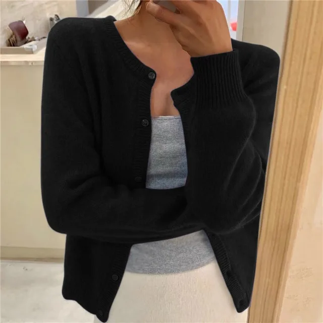 Astrid | Round-Neck Button Cardigan
