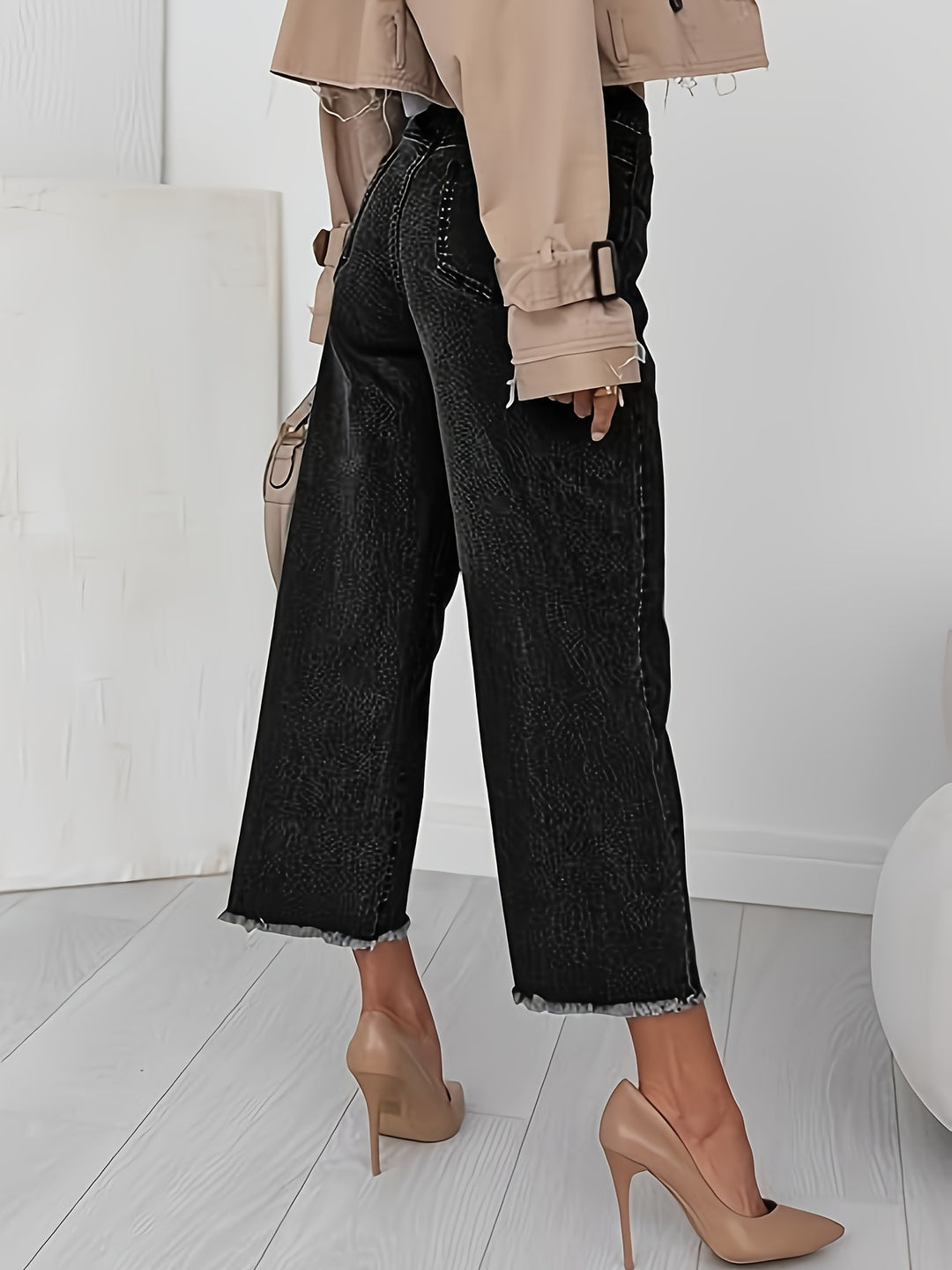 Wren | Cropped Straight-Leg Jeans