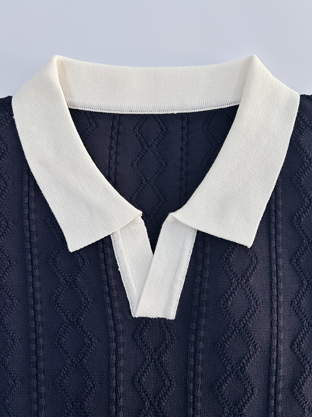 Damien | Textured Contrast-Collar Polo Shirt