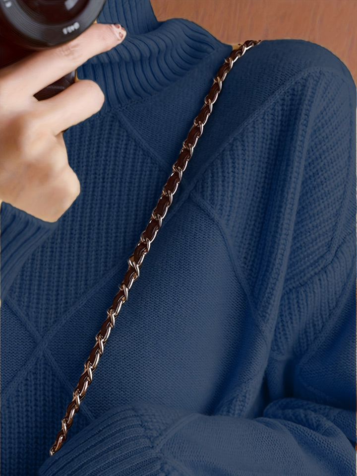 Maren | Textured Turtleneck Sweater