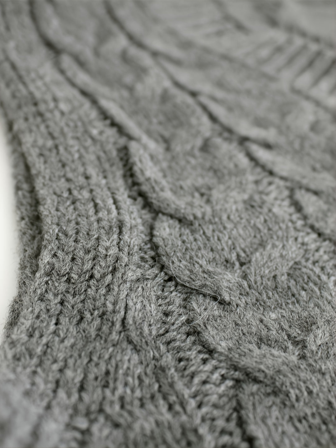 Genevieve | Cable-Knit V-Neck Sweater Vest