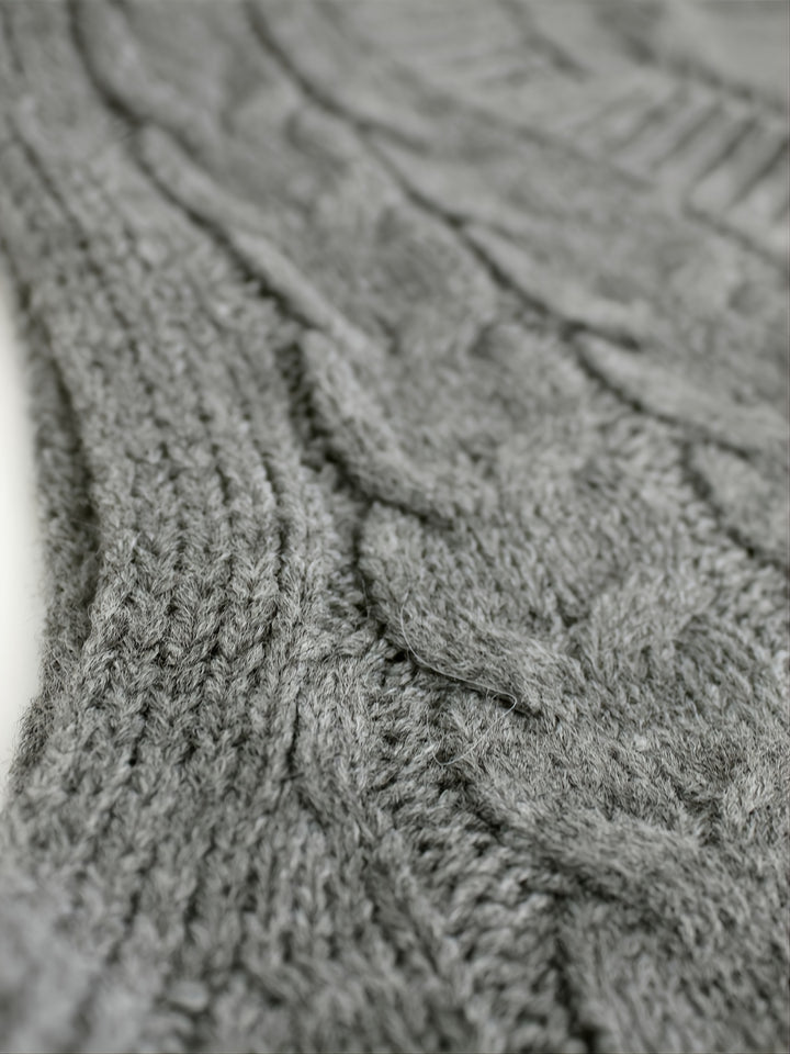 Genevieve | Cable-Knit V-Neck Sweater Vest
