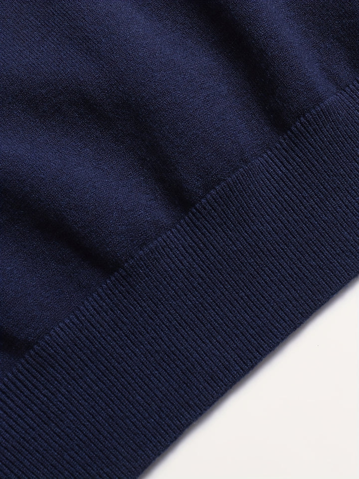 Everard | Refined High-Neck Sweater