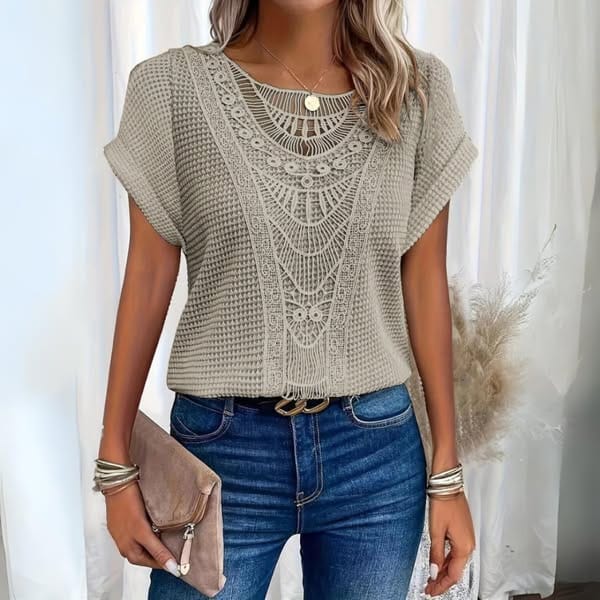 Judith | Elegant Lace Detail Everyday Top
