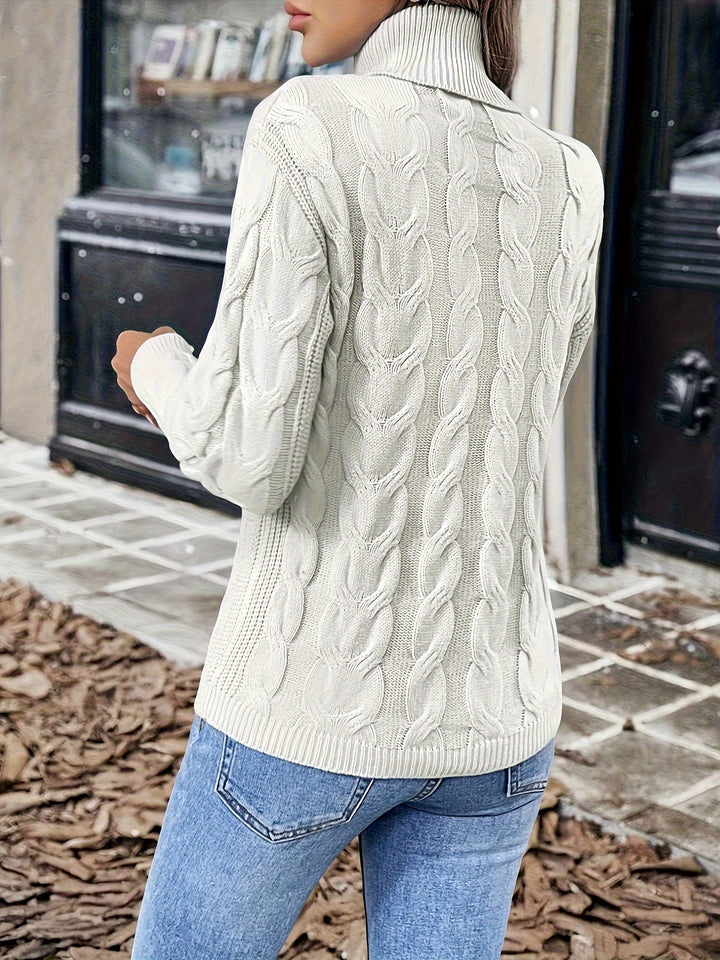 Lila | Cable-Knit Turtleneck Sweater