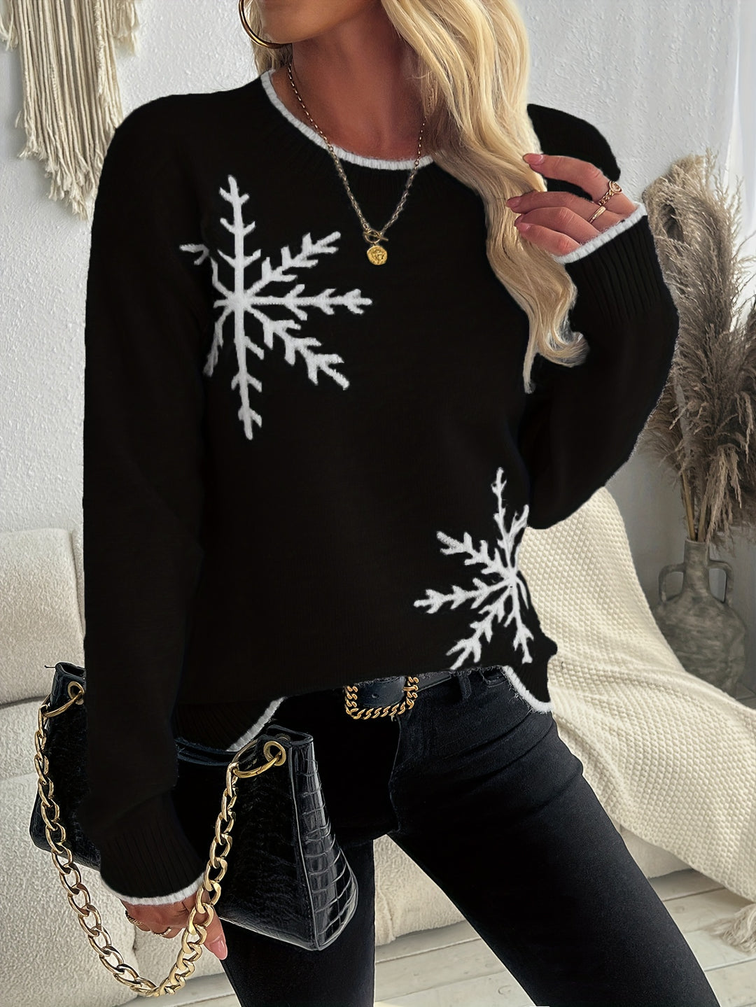 Noelle | Snowflake Jacquard Sweater