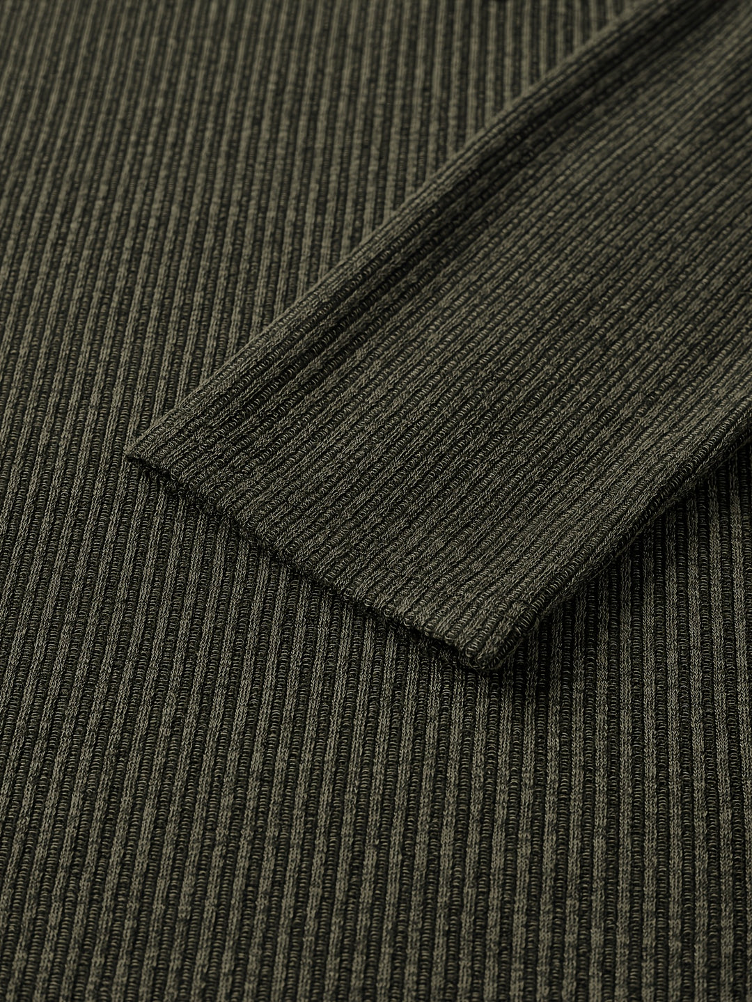 Callahan | Ribbed Long-Sleeve Henley