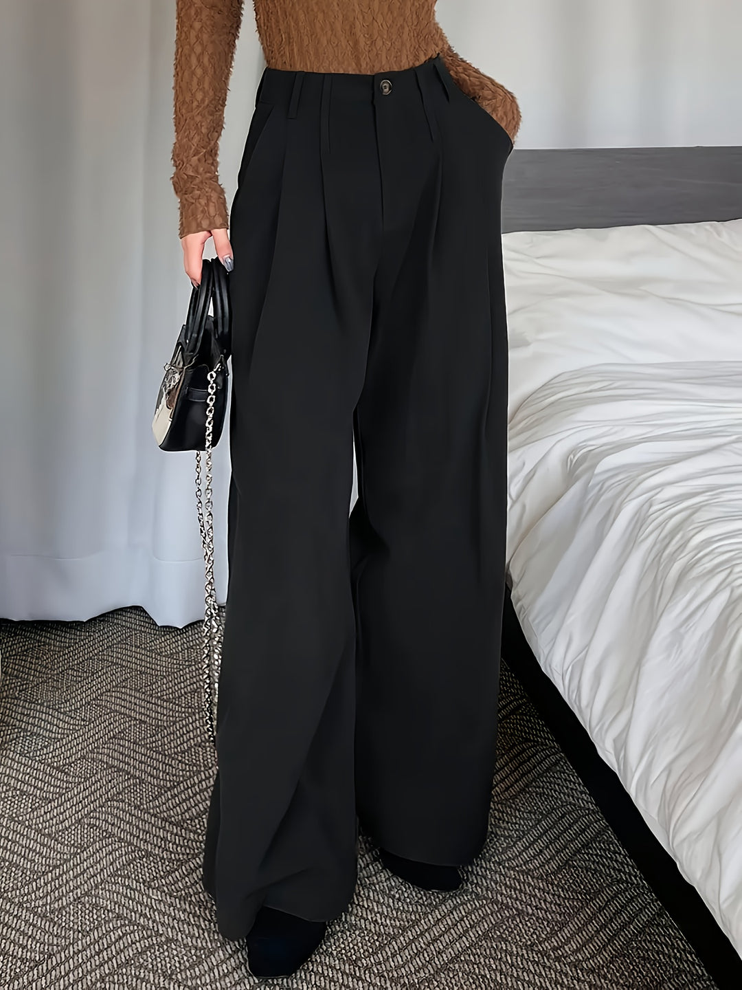Louisa | Pleated Wide-Leg Trousers