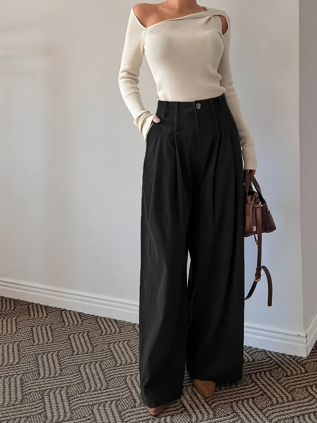 Louisa | Pleated Wide-Leg Trousers