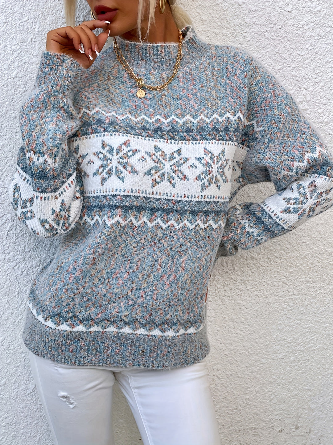 Heidi | Cozy Christmas Snowflake Sweater