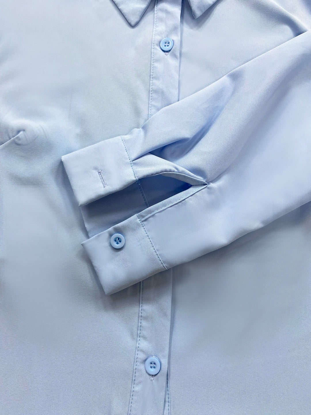 Juliana | Refined Long-Sleeve Button-Front Blouse
