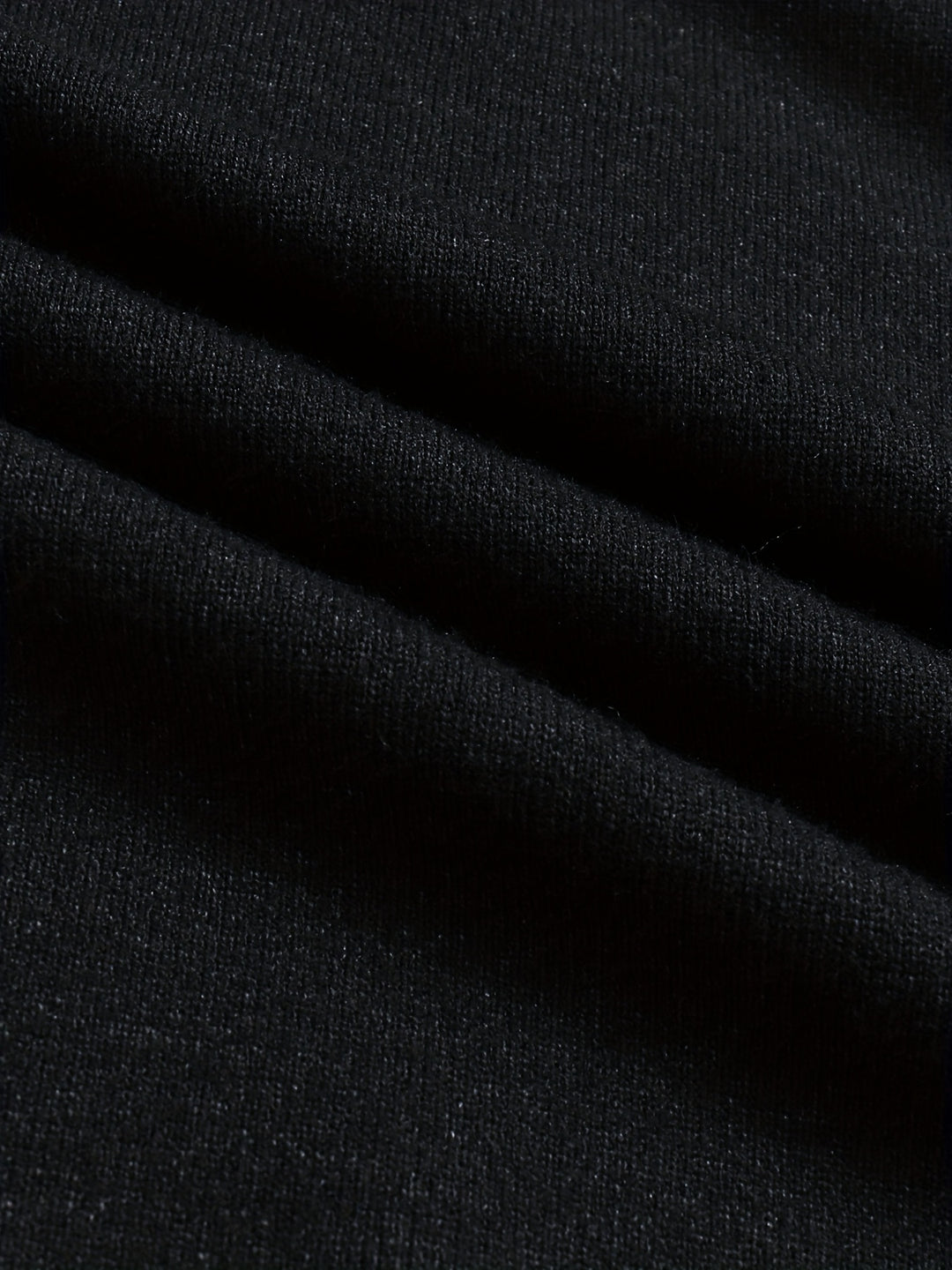 Everard | Refined High-Neck Sweater