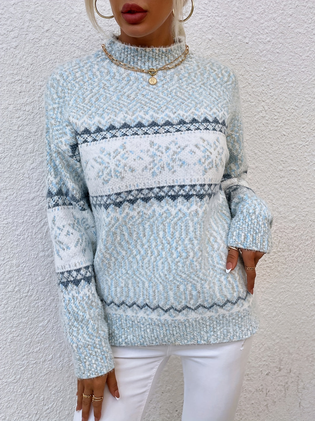 Heidi | Cozy Christmas Snowflake Sweater