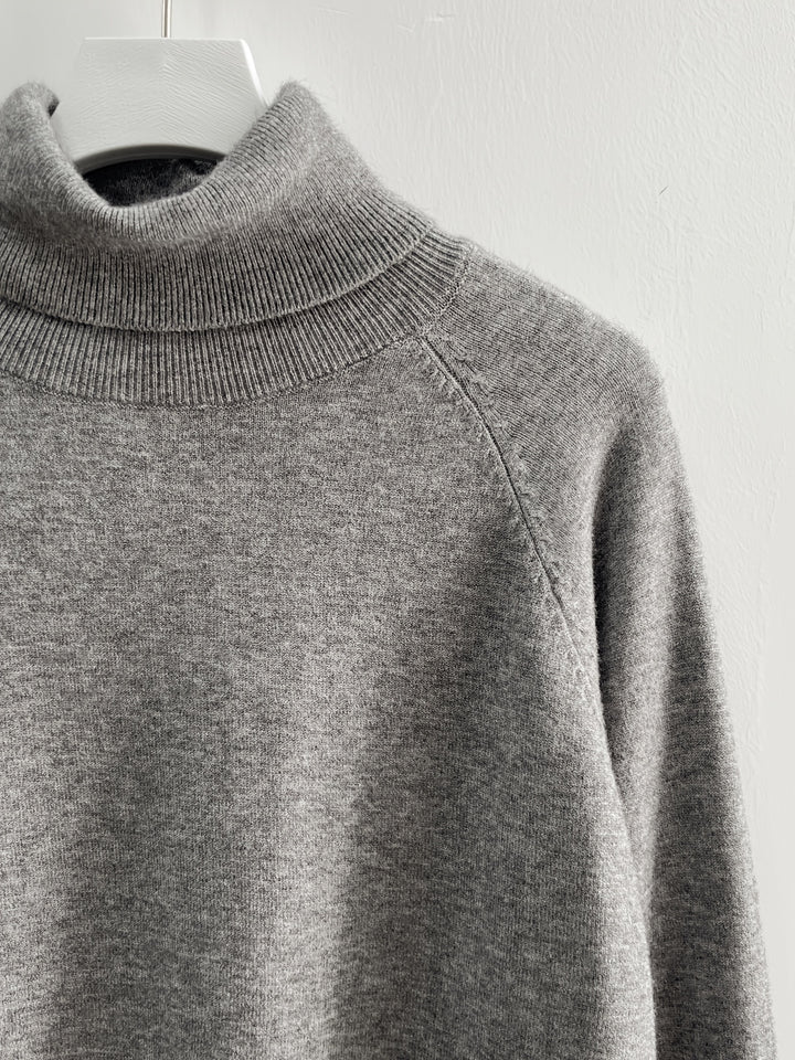 Annabel | Cozy Mock-Neck Sweater