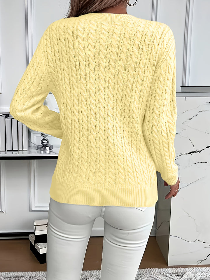 Elspeth | Cable-Knit Round Neck Sweater