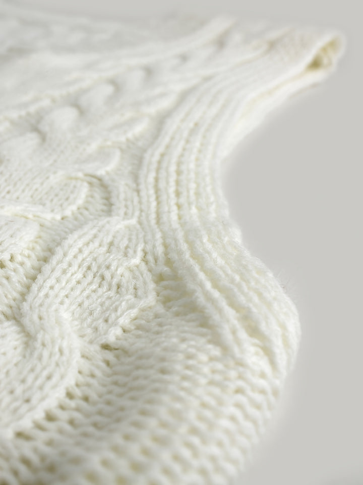 Genevieve | Cable-Knit V-Neck Sweater Vest