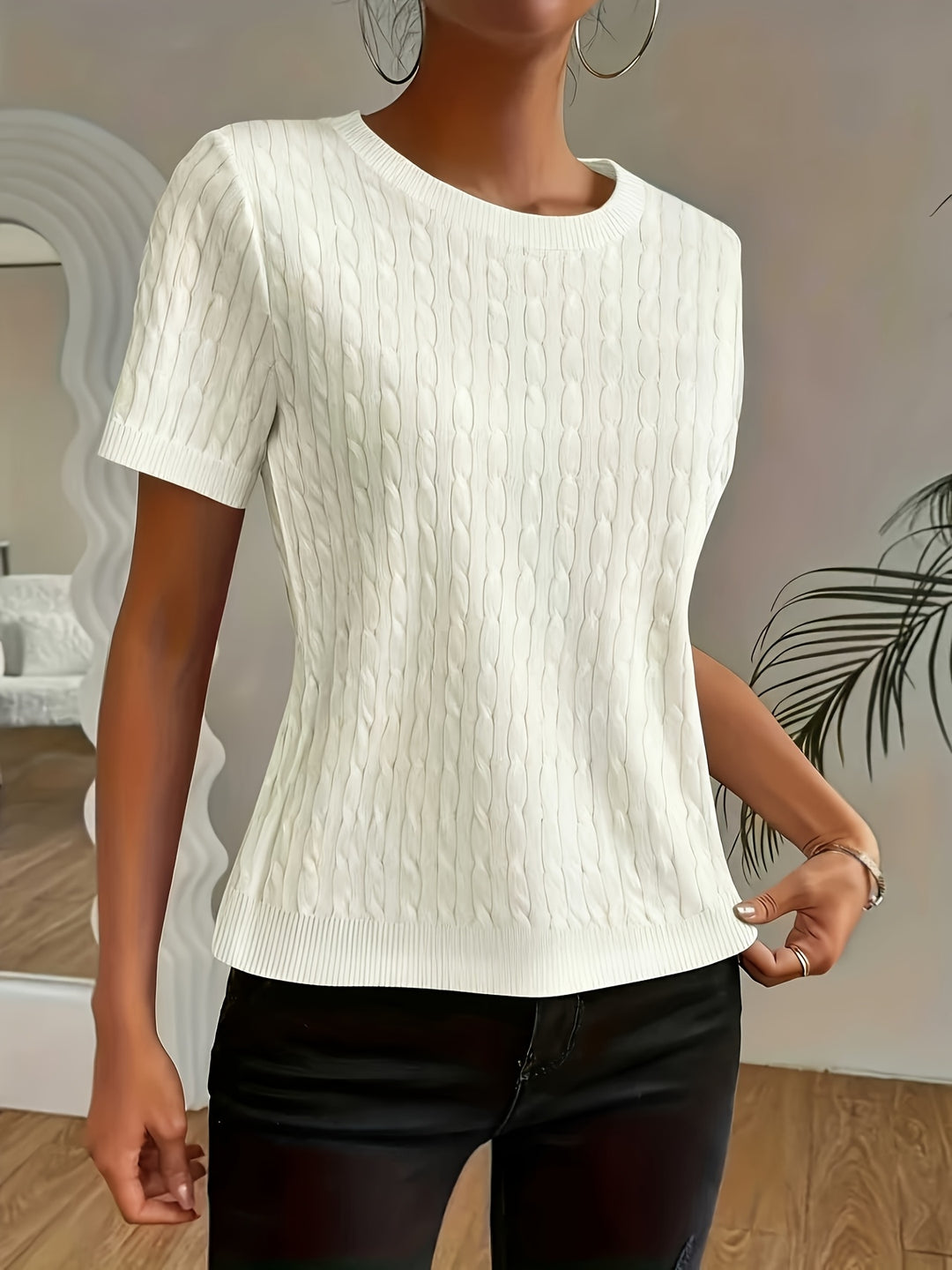 Elaine | Textured Round-Neck Short-Sleeve Top