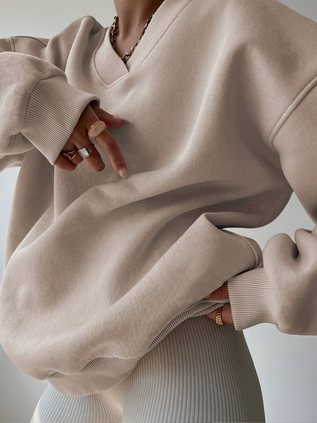 Thea | Relaxed High-Neck Sweatshirt