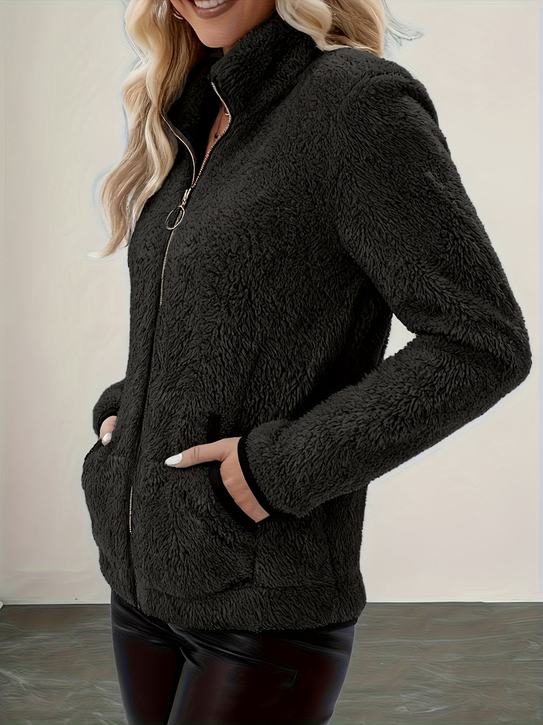 Greta | Cozy Contrast Zip Jacket