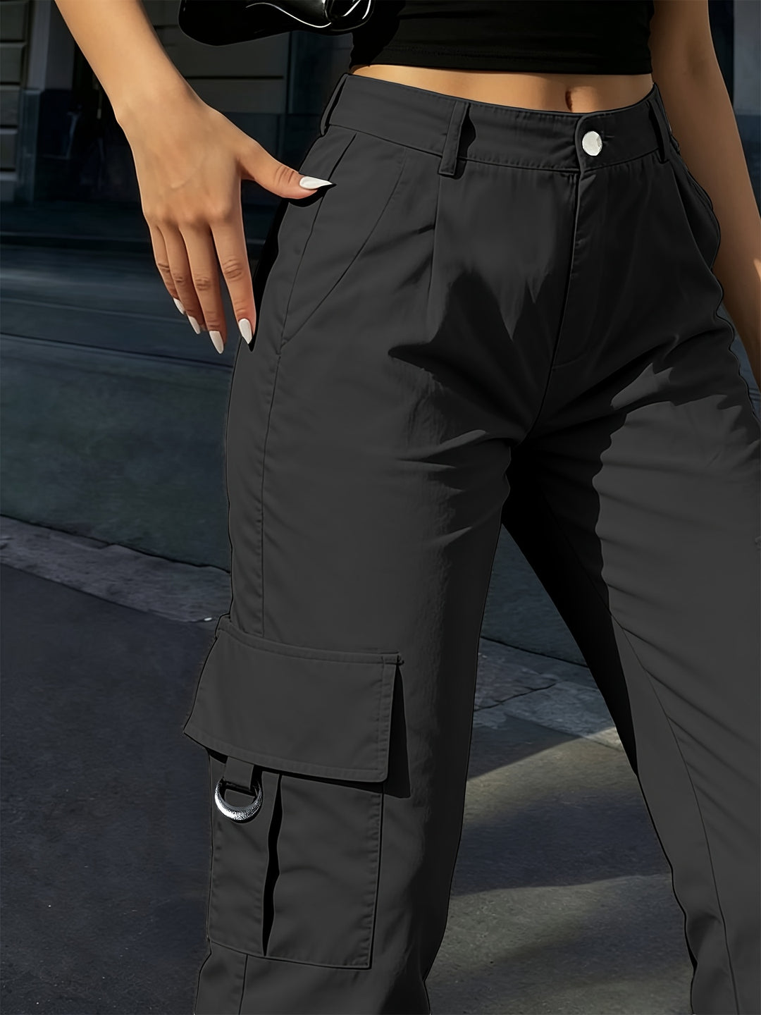 Ingrid | High-Waisted Cargo Trousers