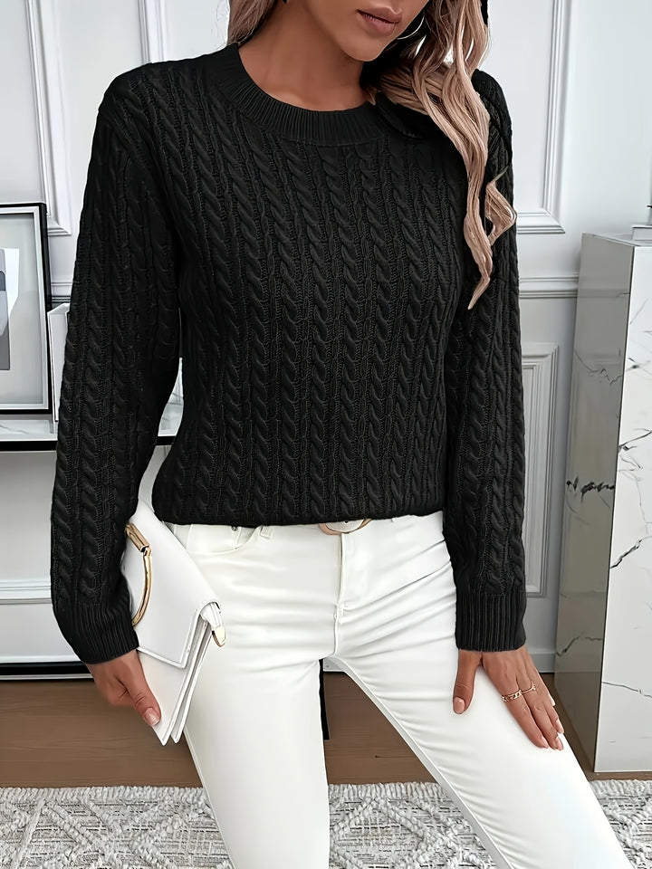 Elspeth | Cable-Knit Round Neck Sweater