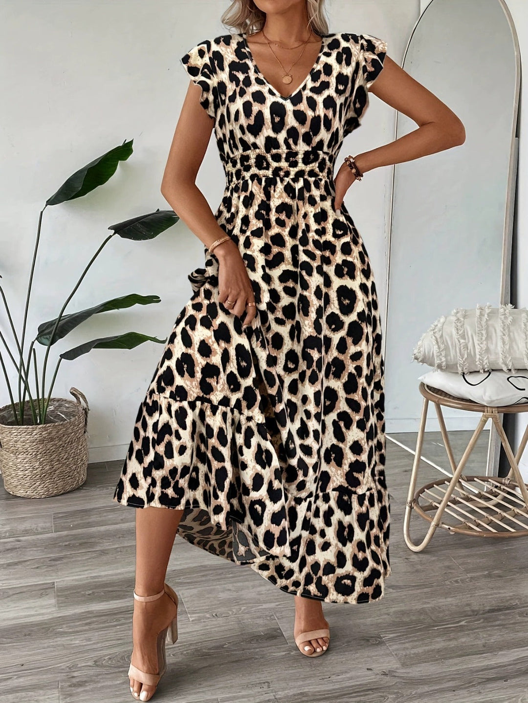 Estelle | Baroque-Print V-Neck Maxi Dress