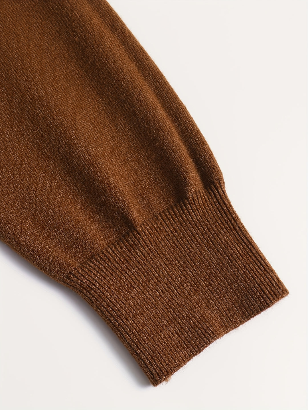 Everard | Refined High-Neck Sweater