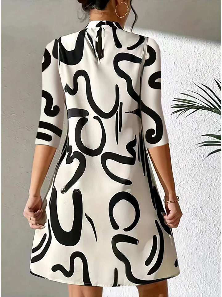 Jessica | Elegant Round Neck Midi Dress