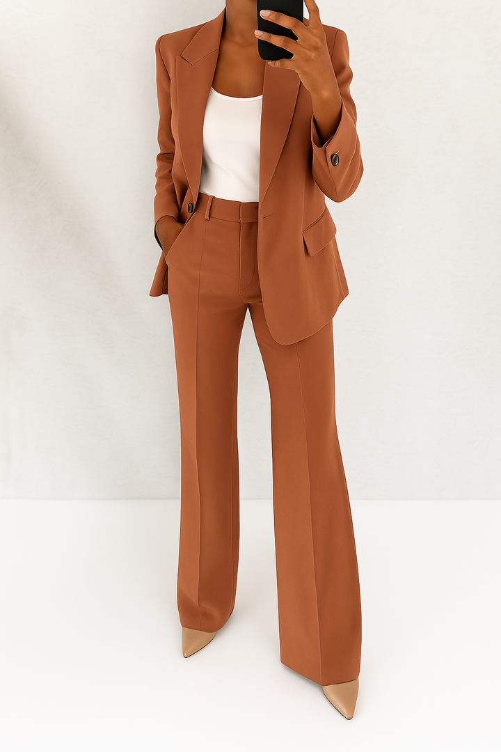 Ava | Chic Two-Piece Blazer & Trouser Set