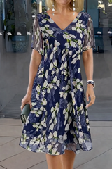Yvonne | Flowing Floral Dress