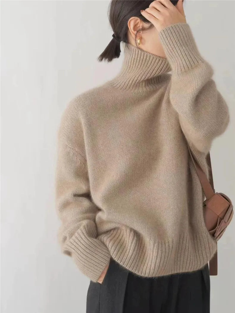 Monica | Elegant Cozy Turtleneck Sweater