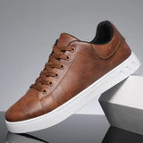 Chris | Classic Low Top Sneakers