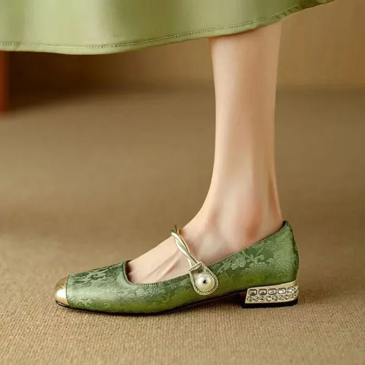 Cecile | Vintage Braided Pearl Strap Shoes