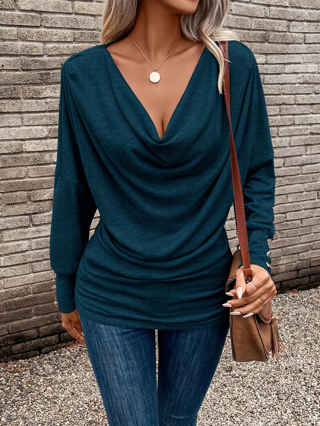 Penelope | Relaxed Everyday Long Sleeve Top