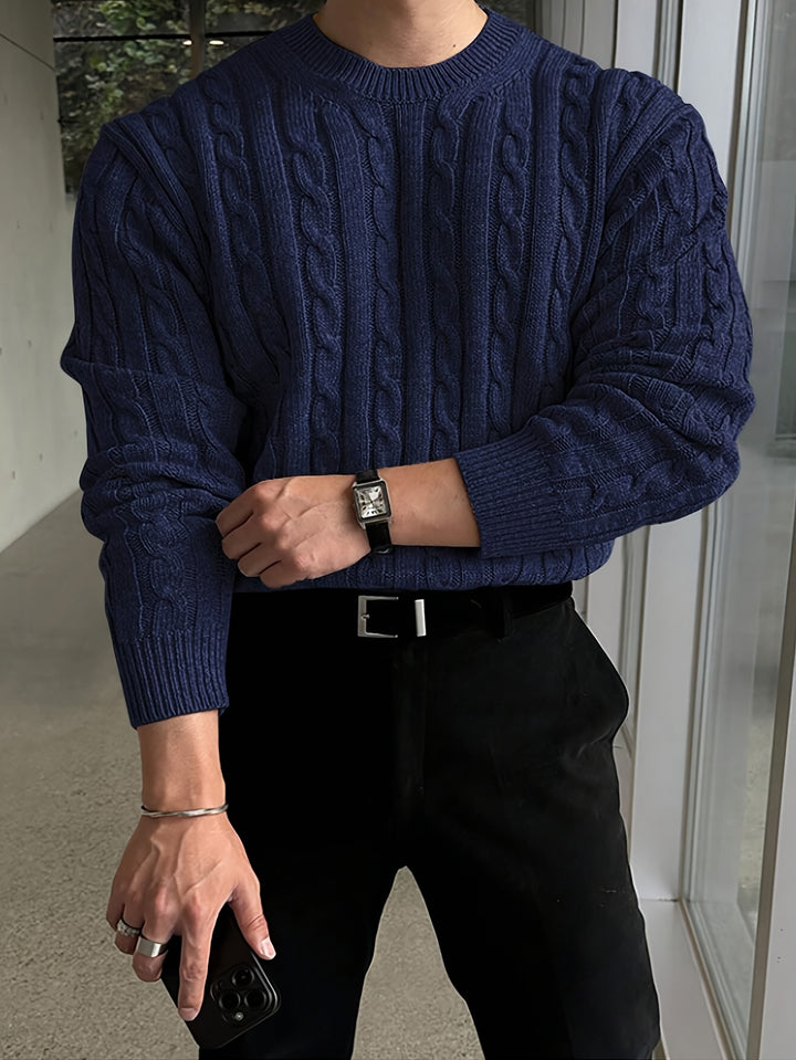 Rupert | Cable-Knit Round Neck Sweater