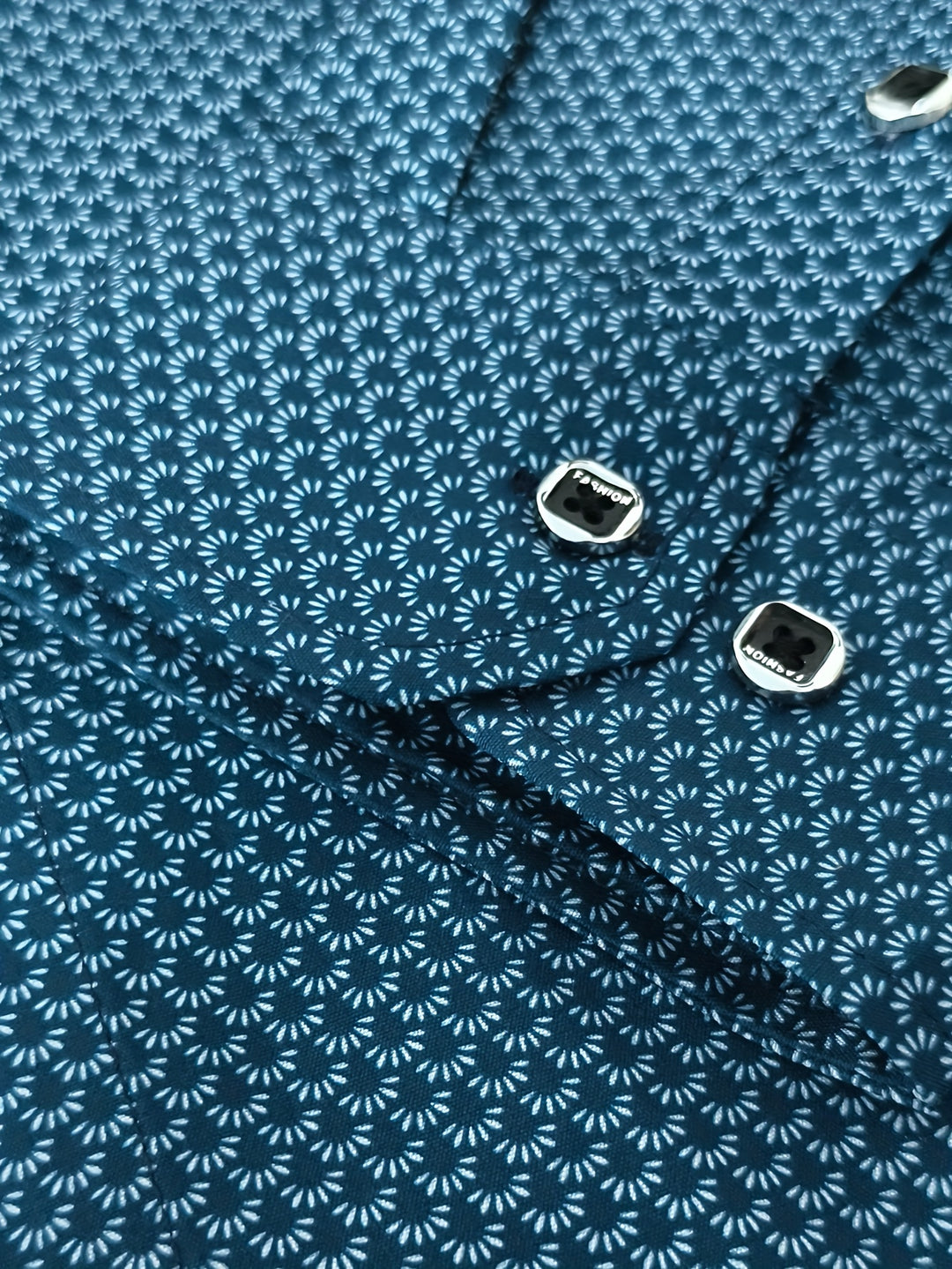 Bennett | Refined Print Button-Up Shirt