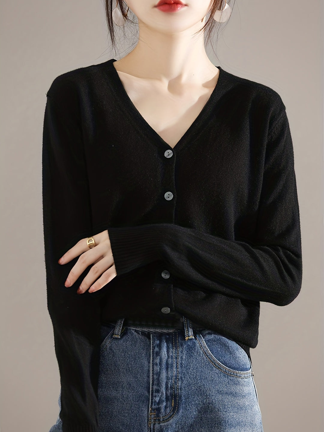 Cassandra | Lightweight Button-Front Cardigan